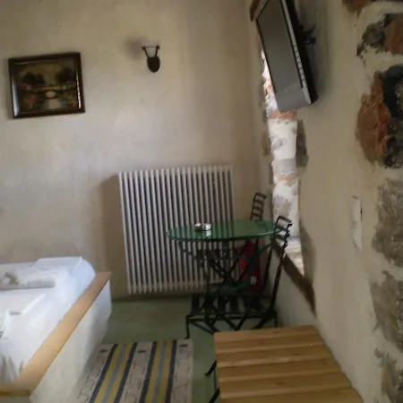 Arachovitika Kalivia Hotel