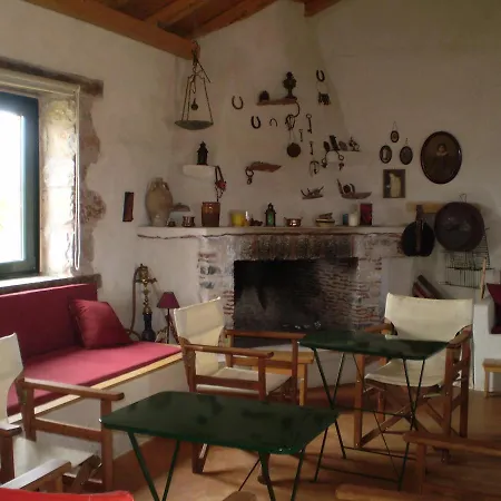 Arachovitika Kalivia 3*