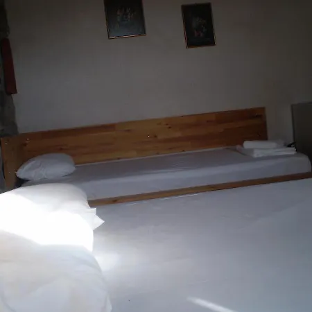 Arachovitika Kalivia 酒店