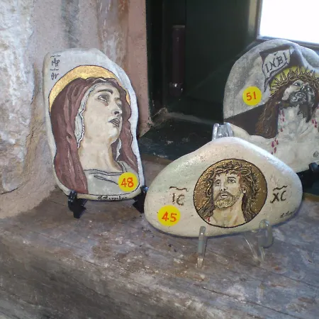 Ξενοδοχείο αραχωβίτικα καλύβια Καρυές