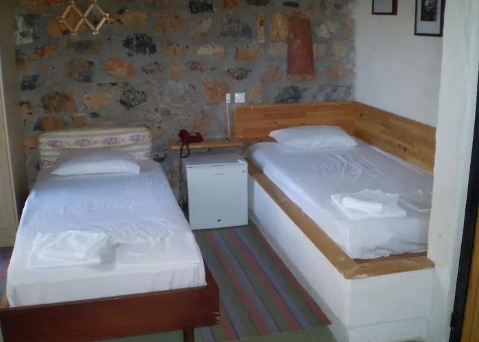 Arachovitika Kalivia Hotell Karyes