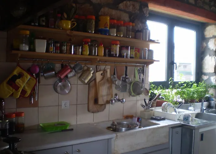 Hotell Arachovitika Kalivia Karyes