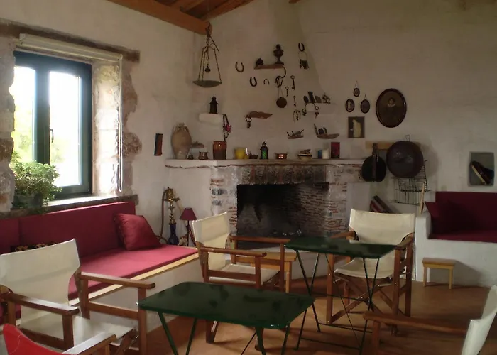 Arachovitika Kalivia 3*