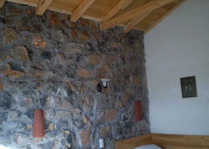 Arachovitika Kalivia Hotell Karyes